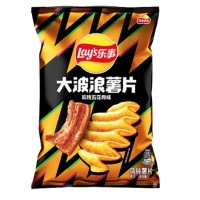 Lay's Deep Ridged Grilled Pork 70g Karbowane chipsy ziemniaczane o smaku grilowanej wieprzowiny
