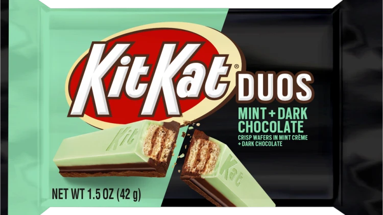 KitKat Duos Mint & Dark Chocolate 42g Wafelek w polewie o smaku miętowo- czekoladowym