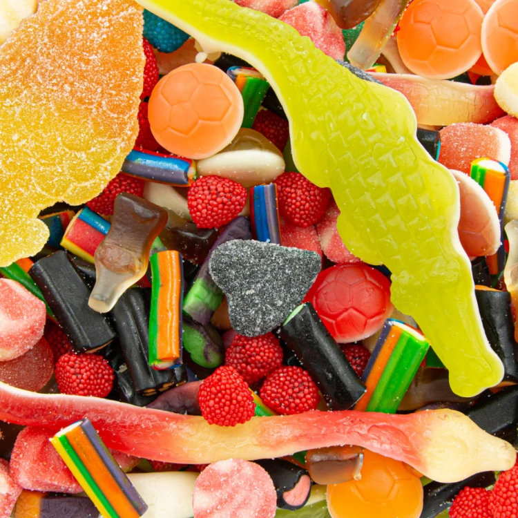 Mix Żelek Candy Shop w wiaderku 2kg o smaku owocowym