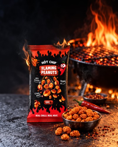 Hot Chip Flaming Peanuts 70g Bardzo ostre orzeszki ziemne w ostrej panierce o smaku papryczek chili Wyzwanie